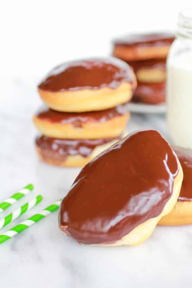 Chocolate Irish Cream Filled Dounuts-10