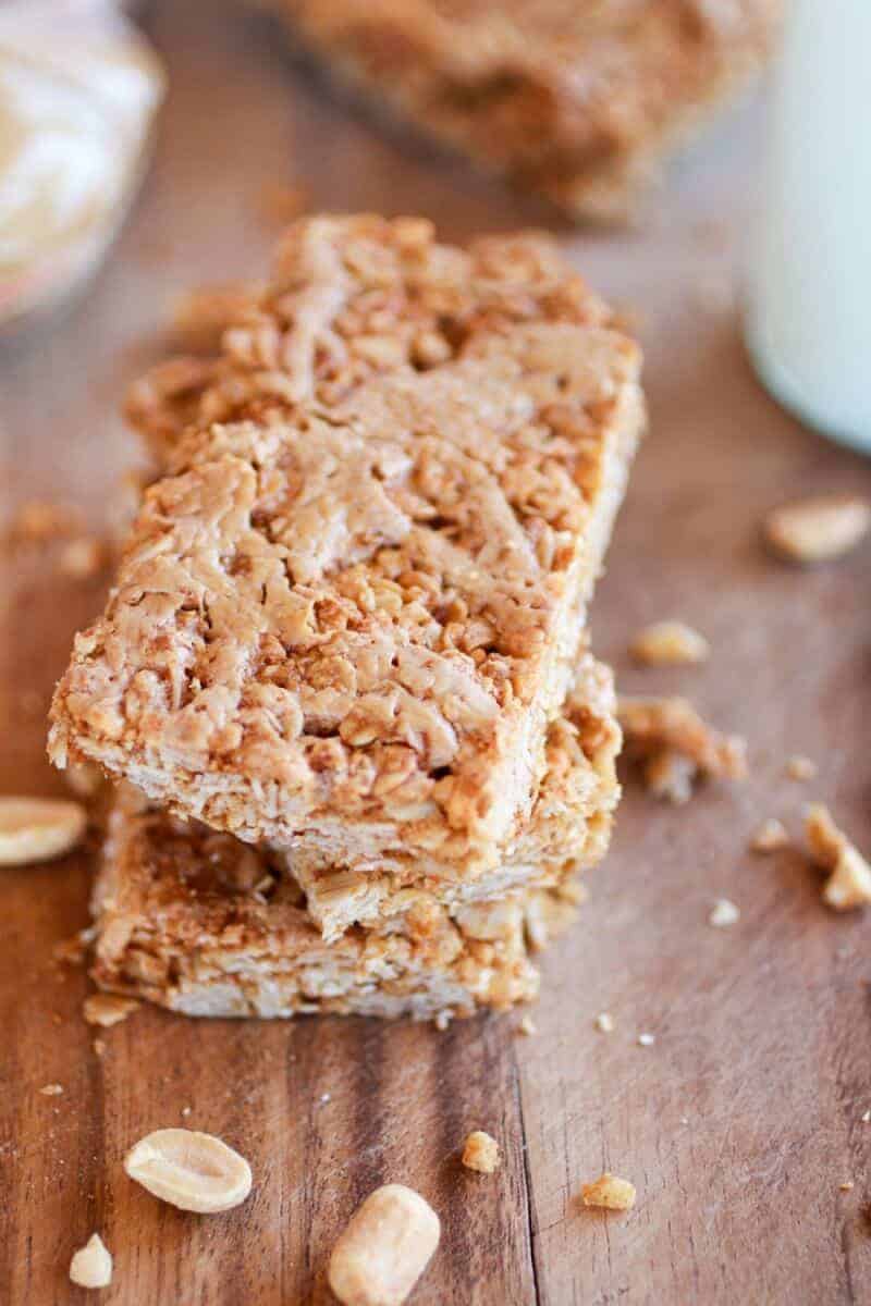Crunchy Oatmeal Peanut Butter Oats 'n Honey Bars | https://body-metrics.site/