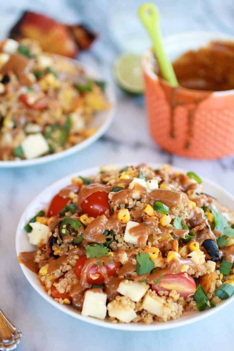 BBQ Grilled Corn, Jalapeño and Peach Quinoa Salad | https://body-metrics.site/
