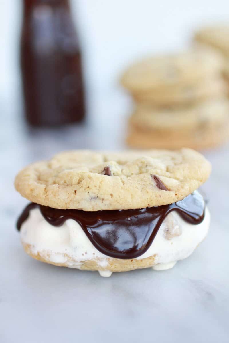 Hot Fudge Chocolate Chip Cookie Cookie Dough Ice Cream Sandwich | https://body-metrics.site/