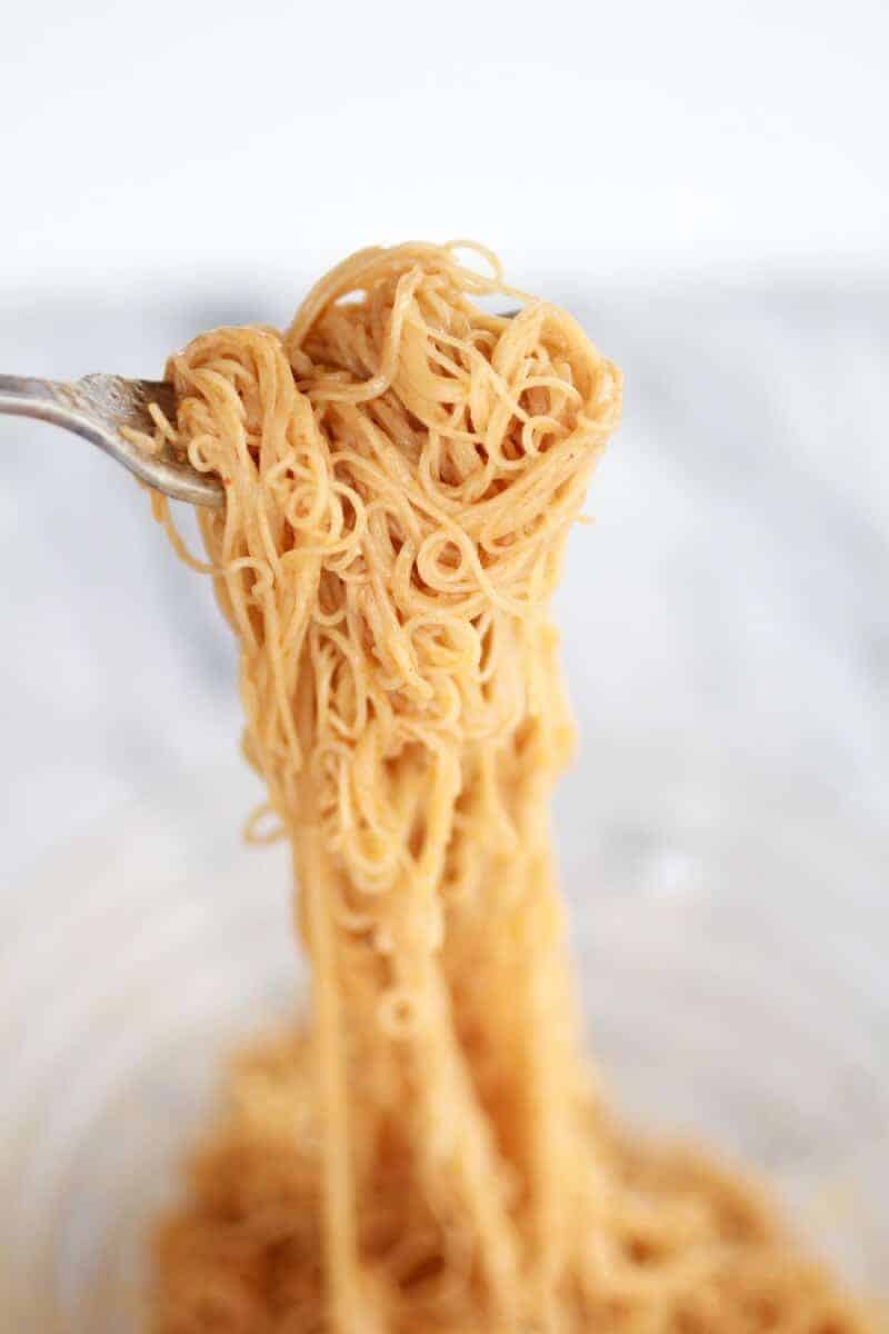 Sweet Thai Shrimp Curry with Peanut Noodles | https://body-metrics.site/