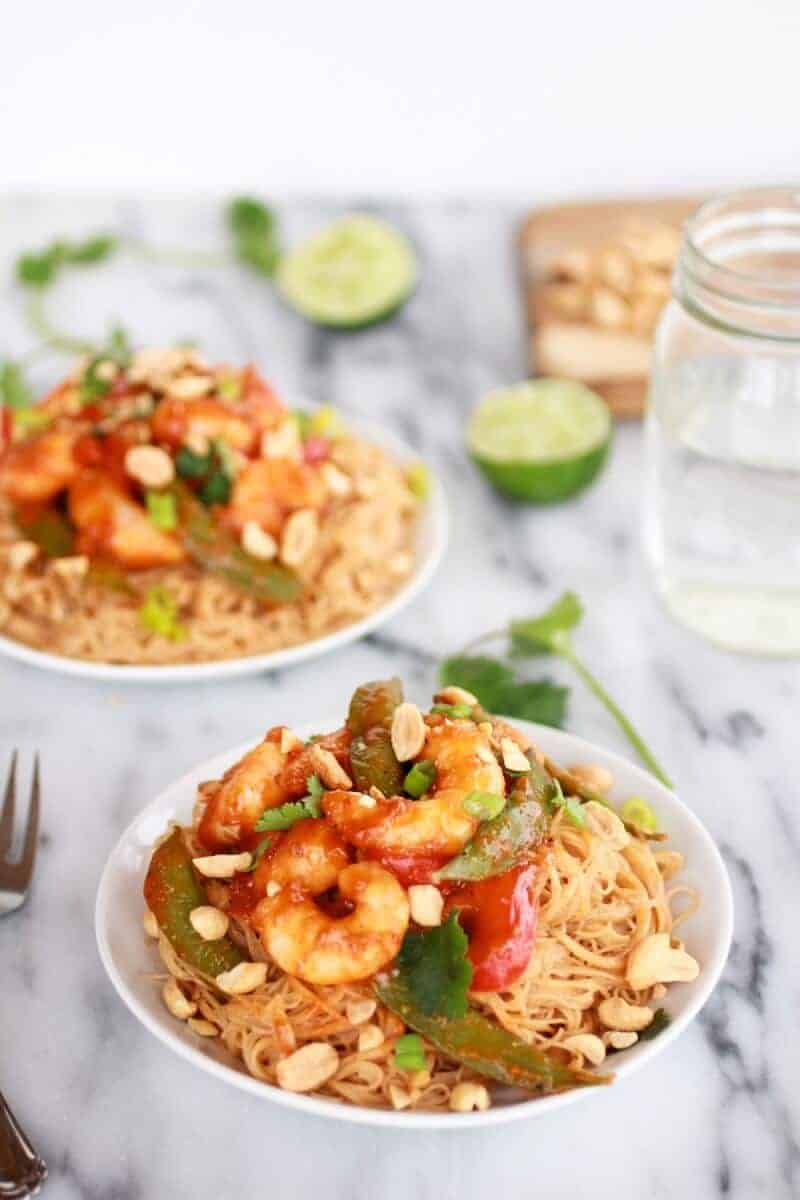 Sweet Thai Shrimp Curry with Peanut Noodles | https://body-metrics.site/