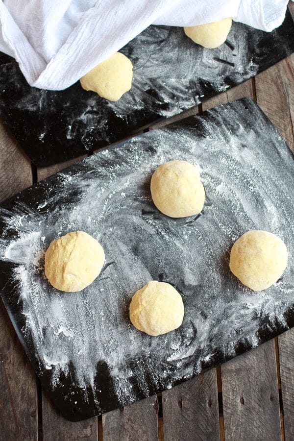 Super Easy Crusty No-Knead Pumpkin Bread Bowls | halfbakedharvest.com