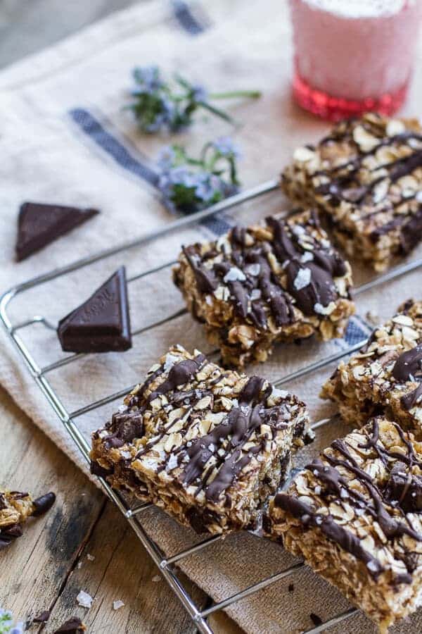 Healthy No-Bake Salted Dark Chocolate Chunk Oatmeal Cookie Bars | halfbakedharvest.com