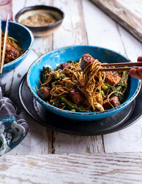 Sake and Ginger Soba Noodle Salmon Stir Fry | @hbharvest