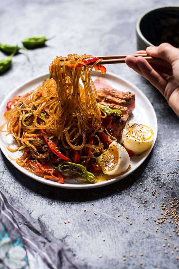30 Minute Korean Stir Fried Shishito Pepper Rainbow Veggie Noodles with Seared Tuna | halfbakedharvest.com @hbharvest