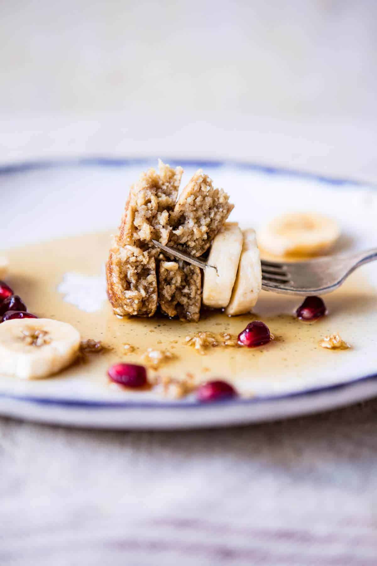 Healthy Chai Banana Pancakes | halfbakedharvest.com @hbharvest