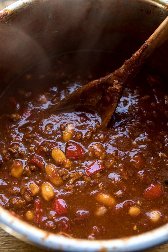 Healthy Slow Cooker Turkey and White Bean Chili slow cooker bowl