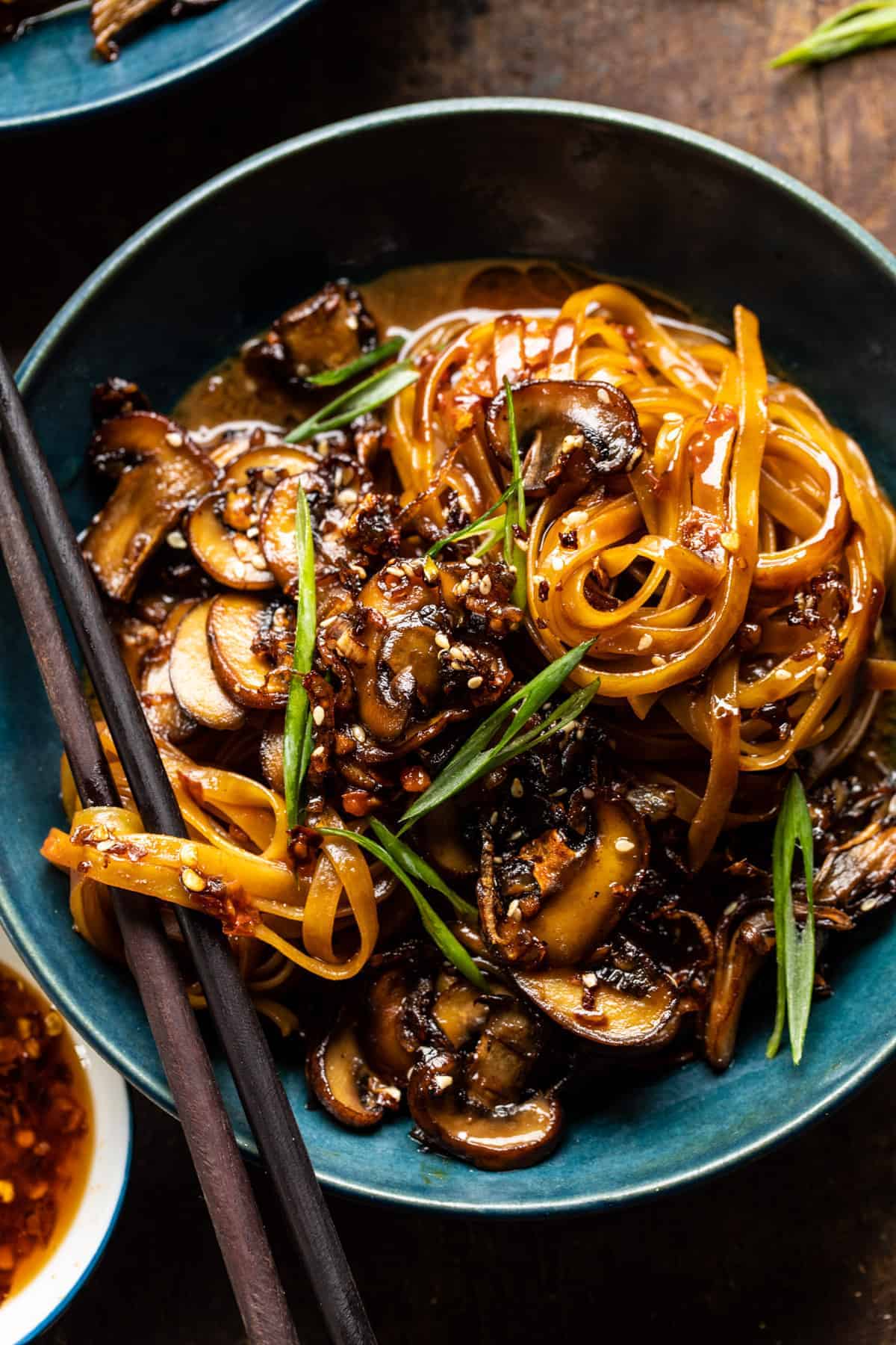 30 Minute Saucy Ginger Sesame Noodles with Caramelized Mushrooms | halfbakedharvest.com