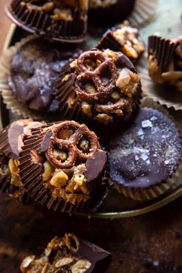 Snickerdoodle Peanut Butter Chocolate Chex Mix Bars | halfbakedharvest.com Snickerdoodle Peanut Butter Chocolate Chex Mix Bars | halfbakedharvest.com