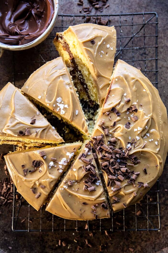 Caramel Butter Cake with Fudgy Chocolate Frosting | halfbakedharvest.com Caramel Butter Cake with Fudgy Chocolate Frosting | halfbakedharvest.com