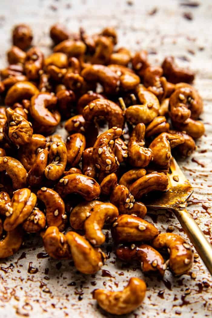 20 Minute Stir Fried Honey Ginger Sesame Noodles | halfbakedharvest.com
