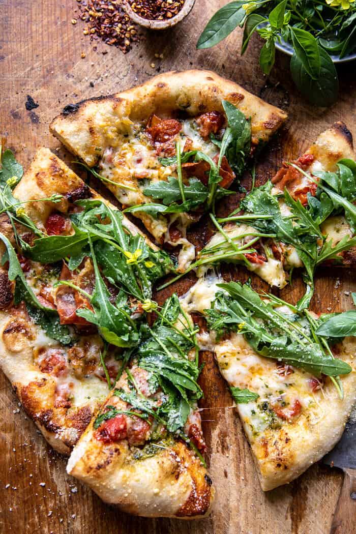 Arugula Tomato Cheese Pizza | halfbakedharvest.com Arugula Tomato Cheese Pizza | halfbakedharvest.com