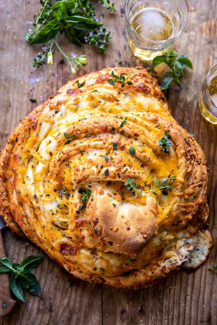 Soft Garlic Herb Cheddar Cheese Bread | halfbakedharvest.com Soft Garlic Herb Cheddar Cheese Bread | halfbakedharvest.com