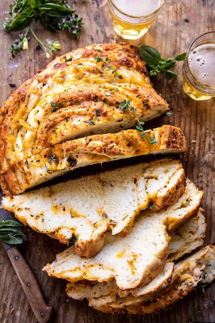 Soft Garlic Herb Cheddar Cheese Bread | halfbakedharvest.com Soft Garlic Herb Cheddar Cheese Bread | halfbakedharvest.com