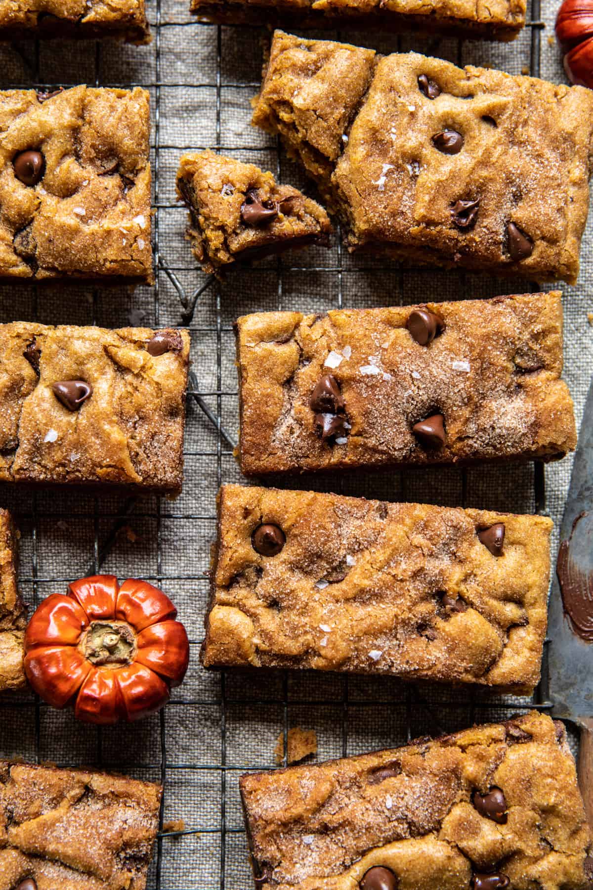 Pumpkin Butter Chocolate Chip Blondies | halfbakedharvest.com