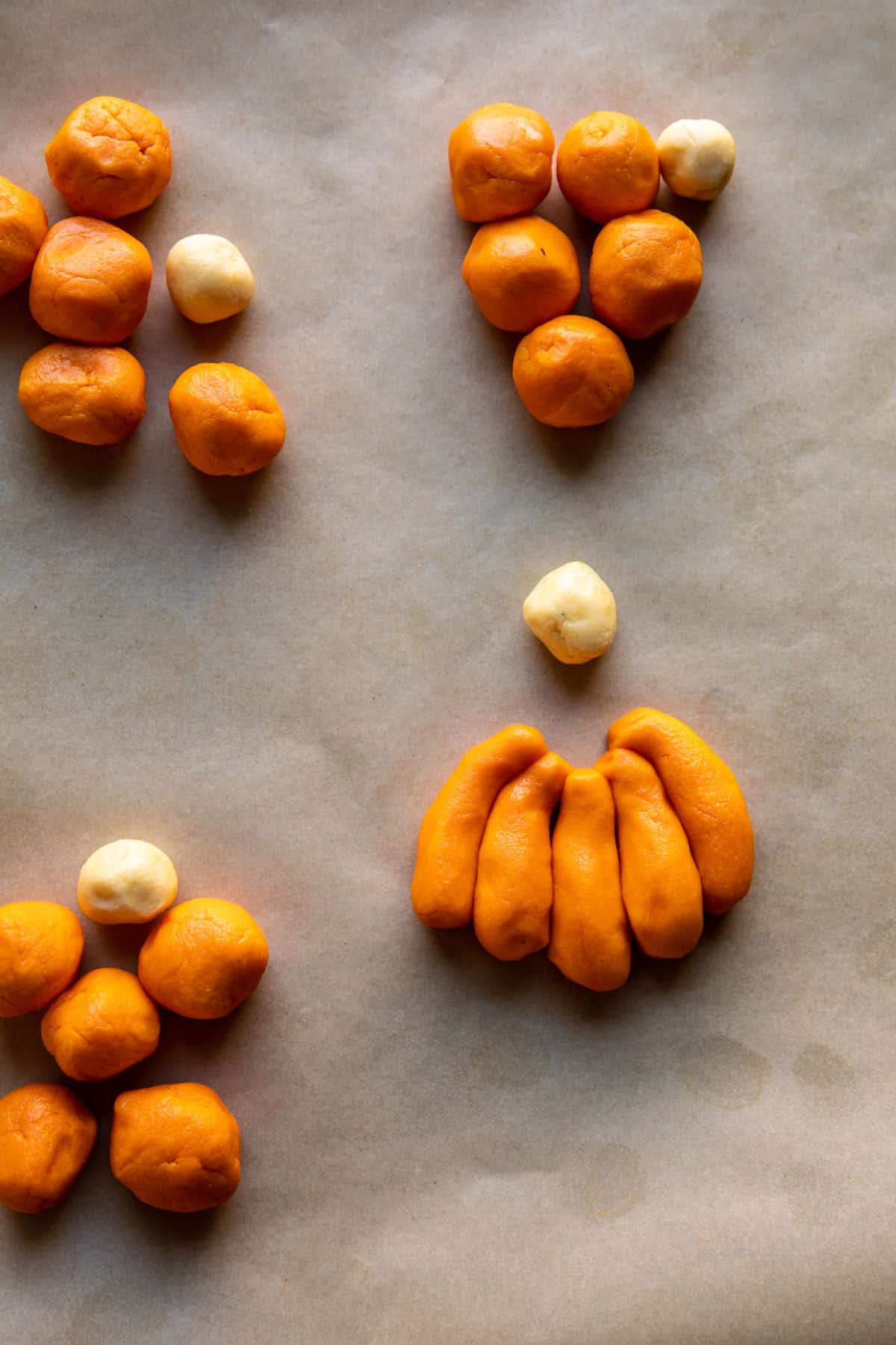 Roly Poly Pumpkin Cookies | halfbakedharvest.com
