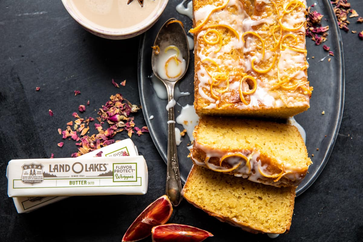 Lemon Chai Cake | halfbakedharvest.com