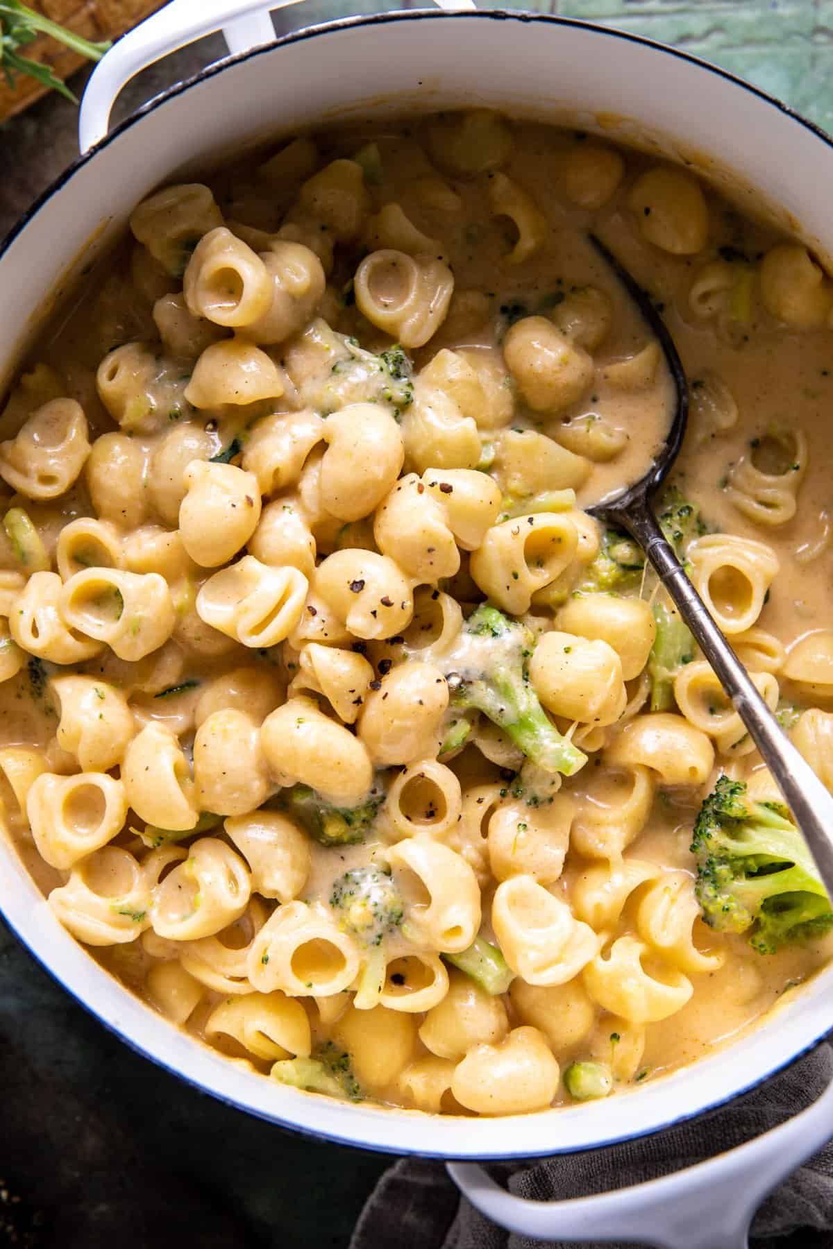 One Pot Stove-Top Mac and Cheese | halfbakedharvest.com