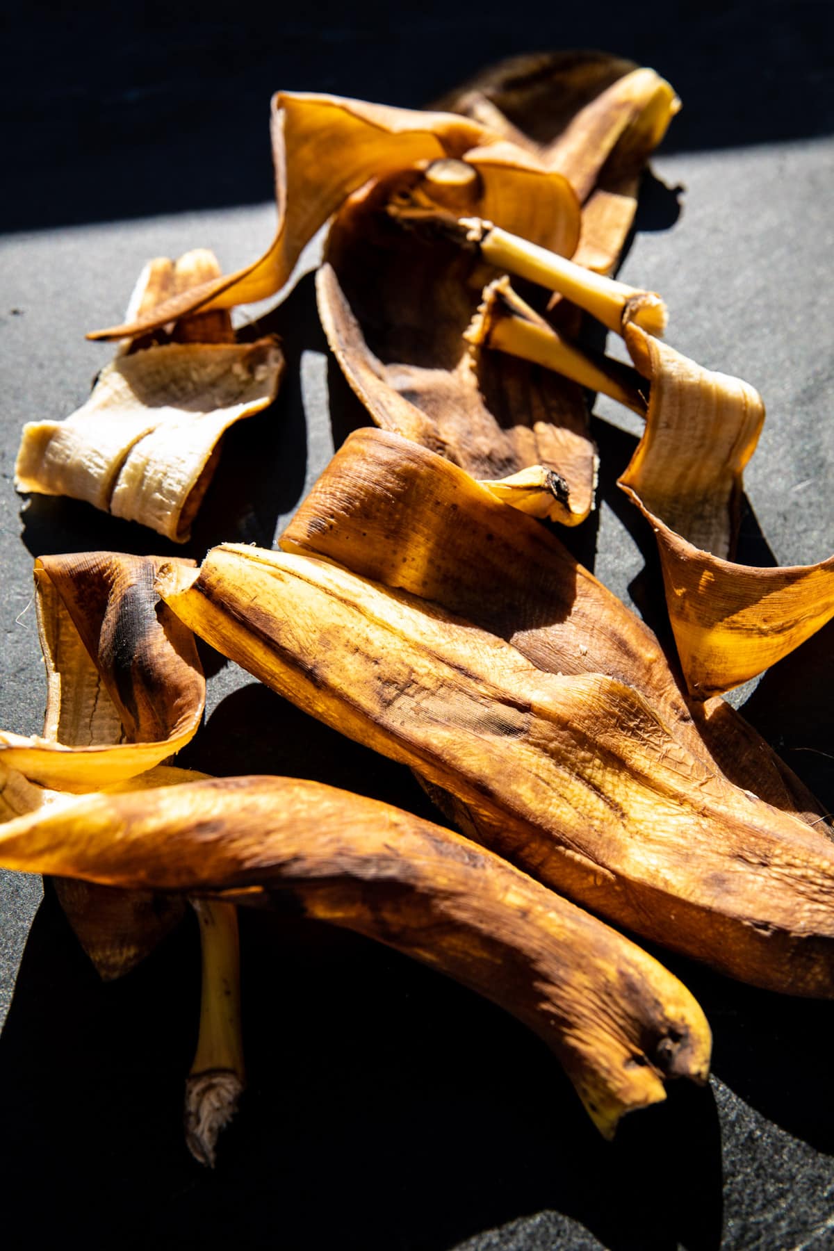 Salty Chocolate Chunk Rye Banana Bread | halfbakedharvest.com