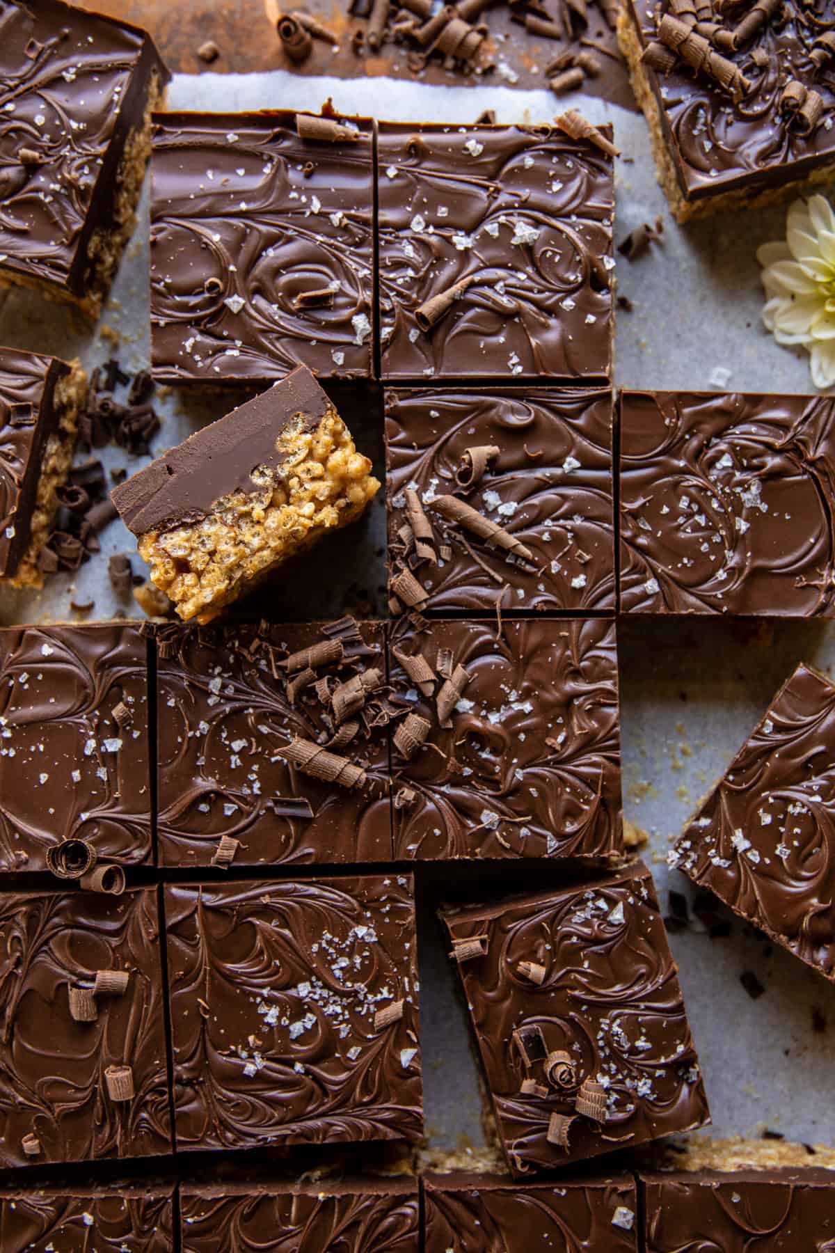 Chewy Chocolate Scotcheroos | halfbakdharvest.com