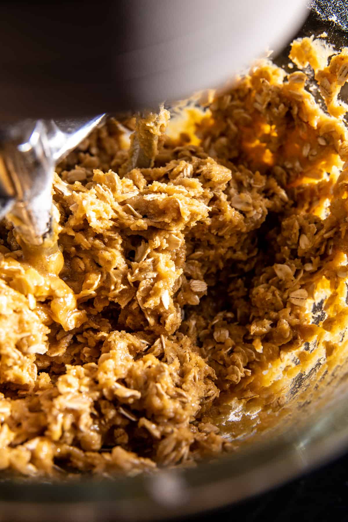 Brown Butter Pumpkin Oatmeal Chocolate Chip Cookies | halfbakedharvest.com