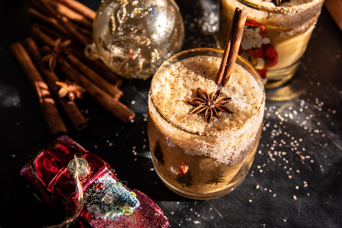 Christmas Vacation Dirty Chai Cocktail (with mocktail) | halfbakedharvest.com