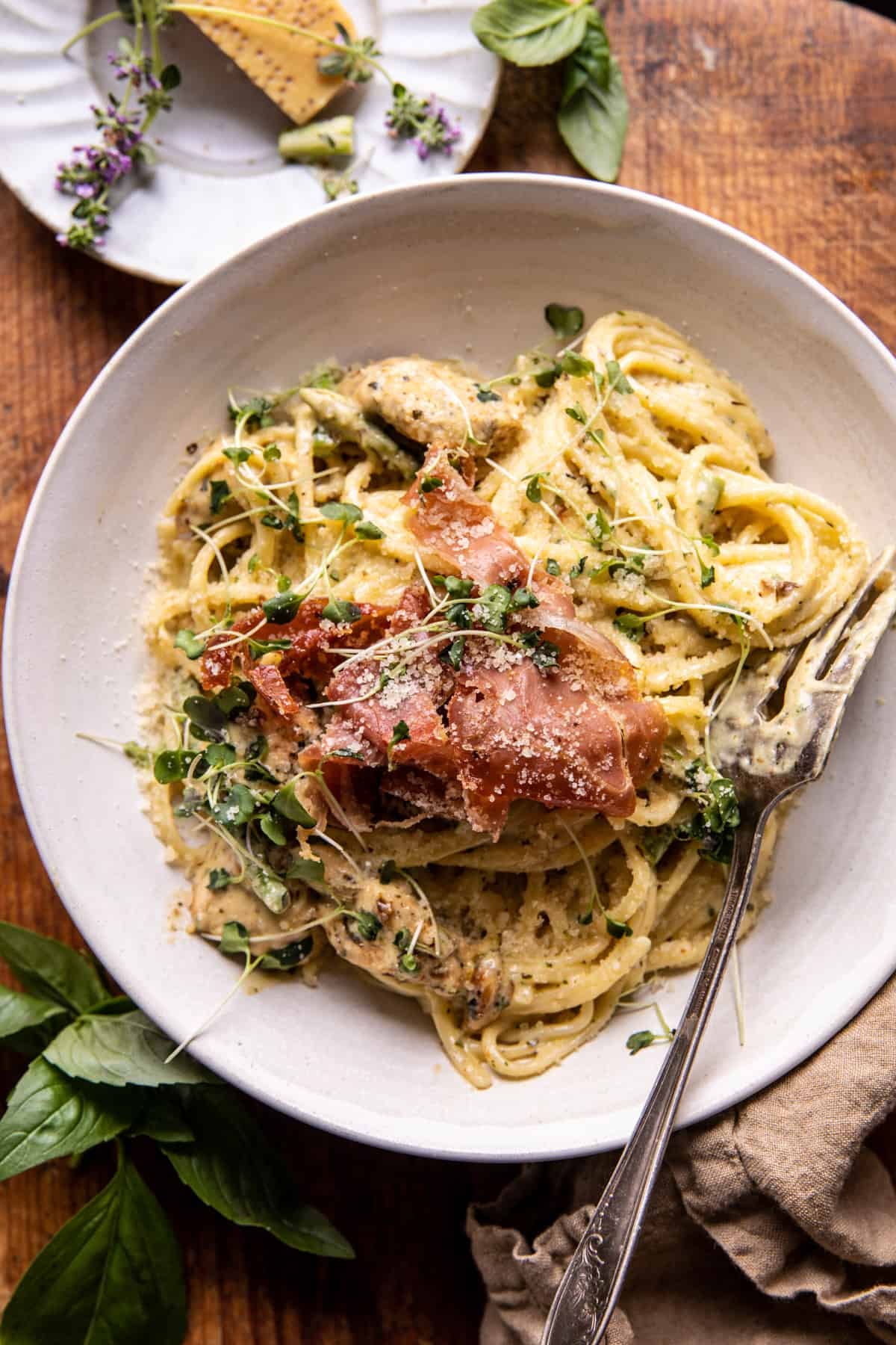Basil Chicken Fettuccine Alfredo with Prosciutto | halfbakedharvest.com