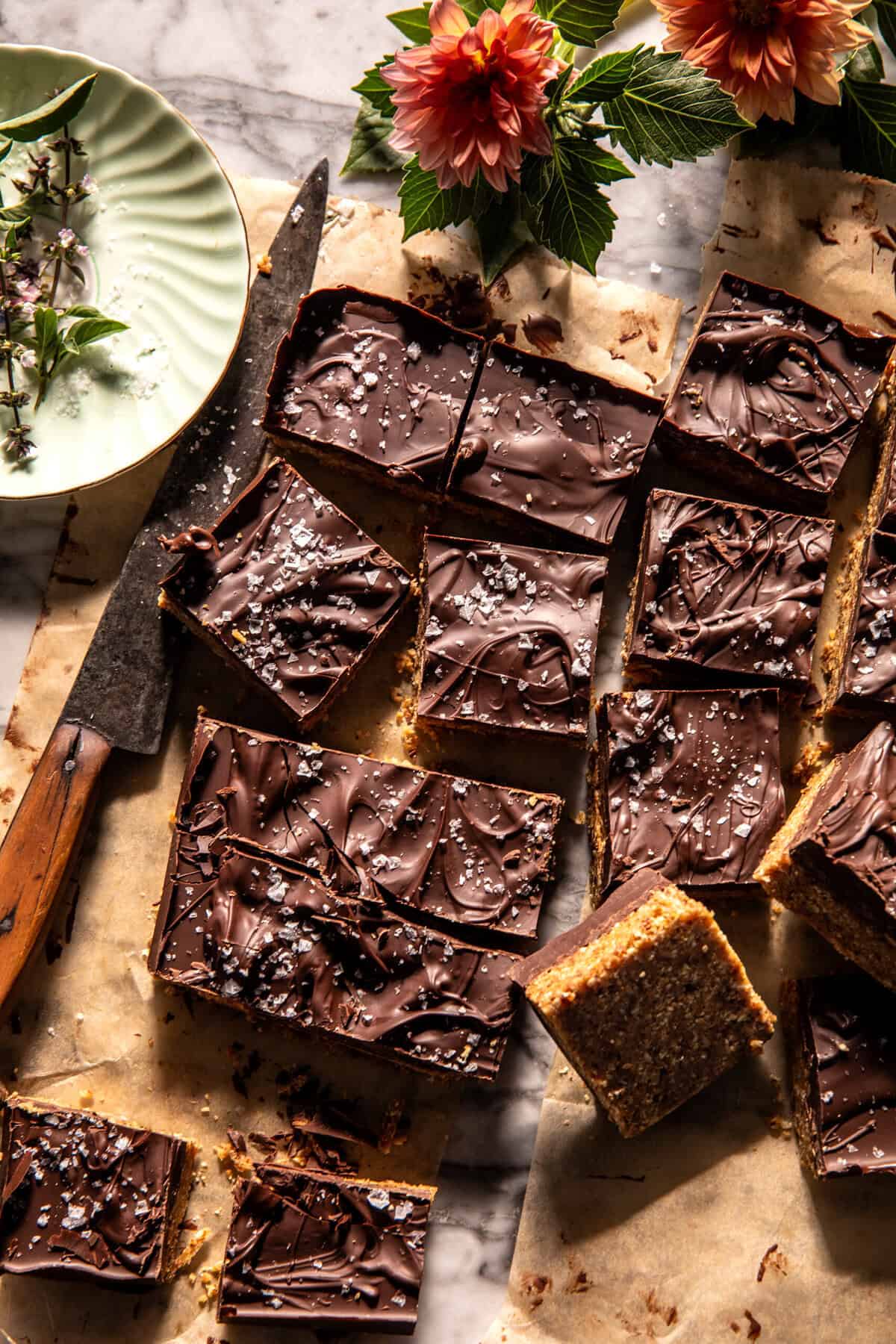 No-Bake Dark Chocolate Oatmeal Cookie Bars | halfbakedharvest.com