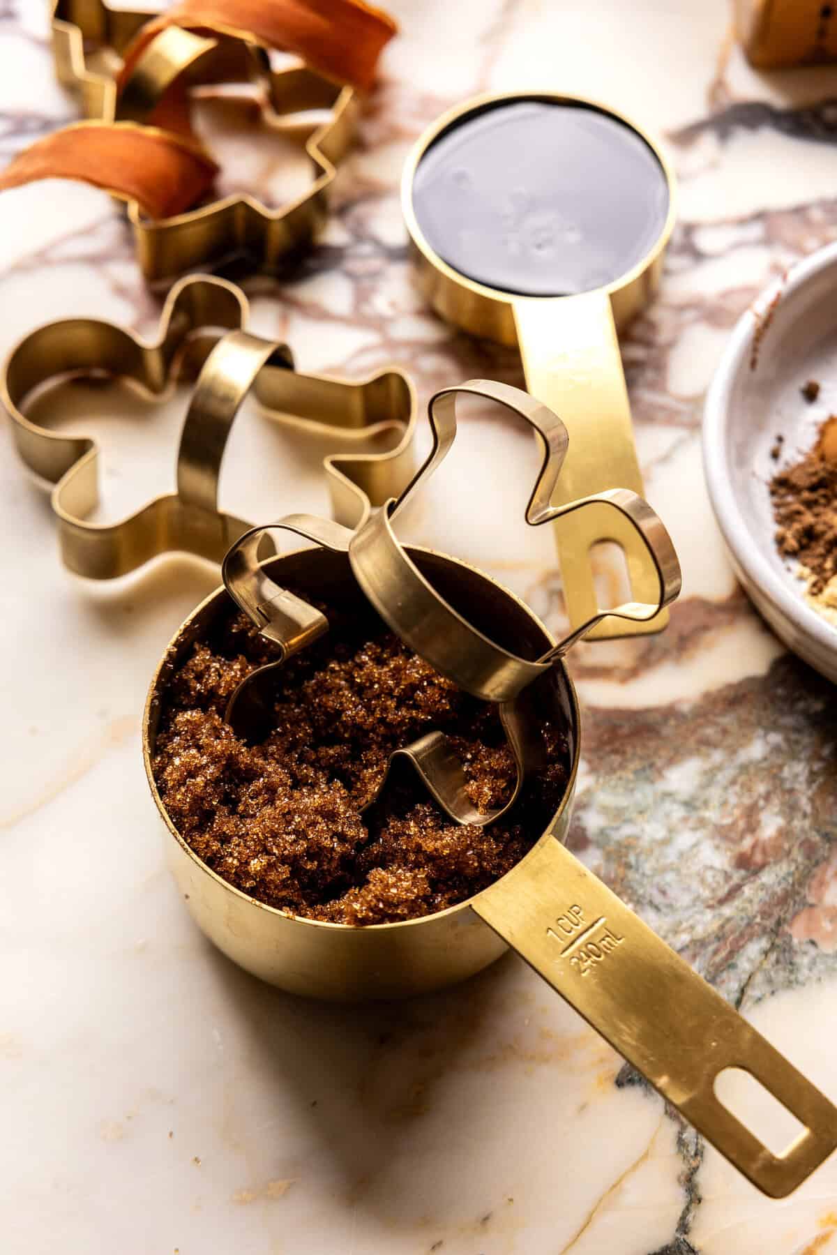 Frosted Gingerbread Cinnamon Rolls | halfbakedharvest.com